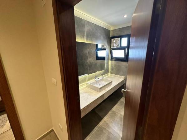 Apartment mit Zwei Schlafzimmern